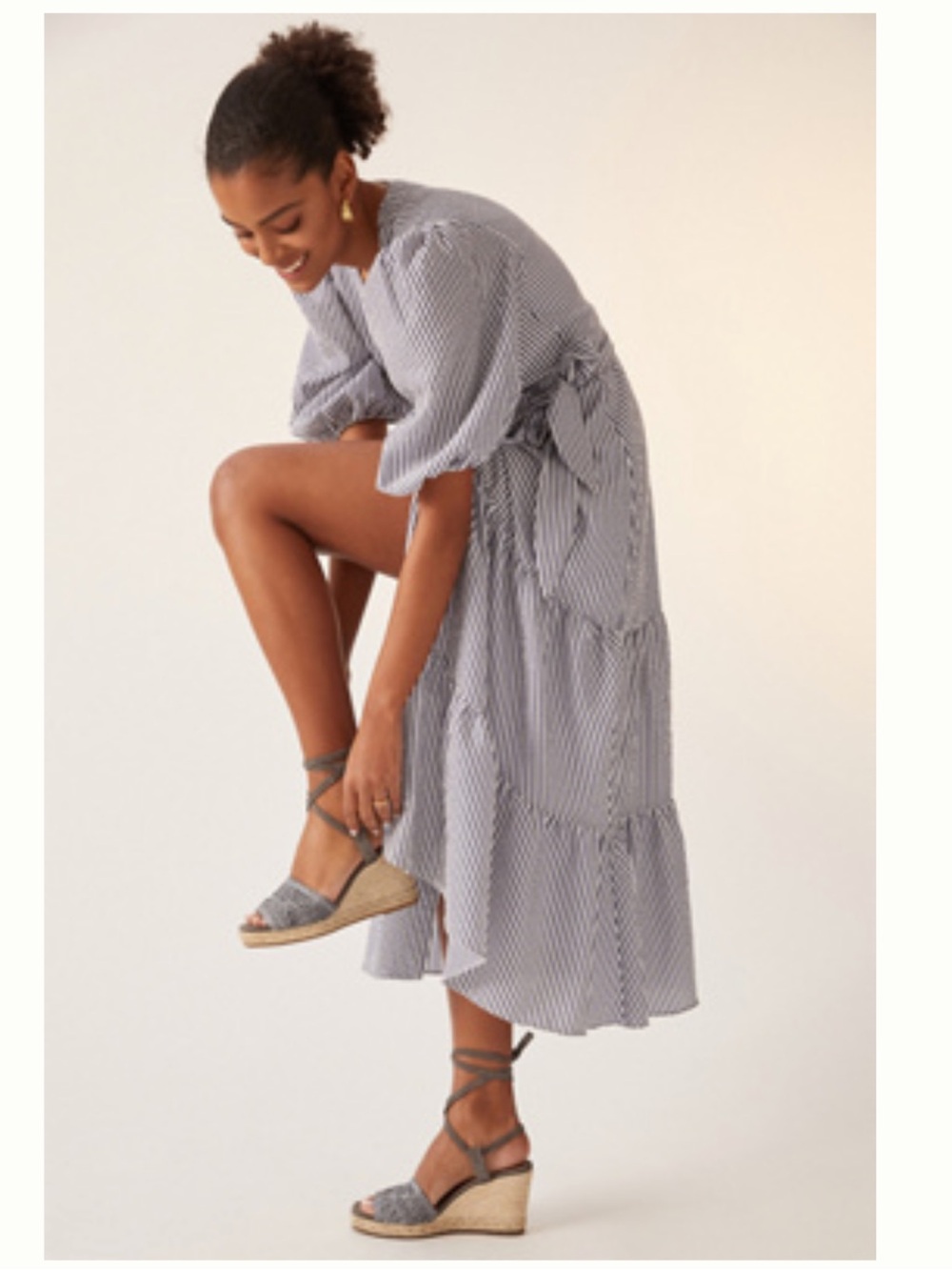 Hutch V-neck Seersucker Tiered Puff Sleeve Wrap MIDI Dress